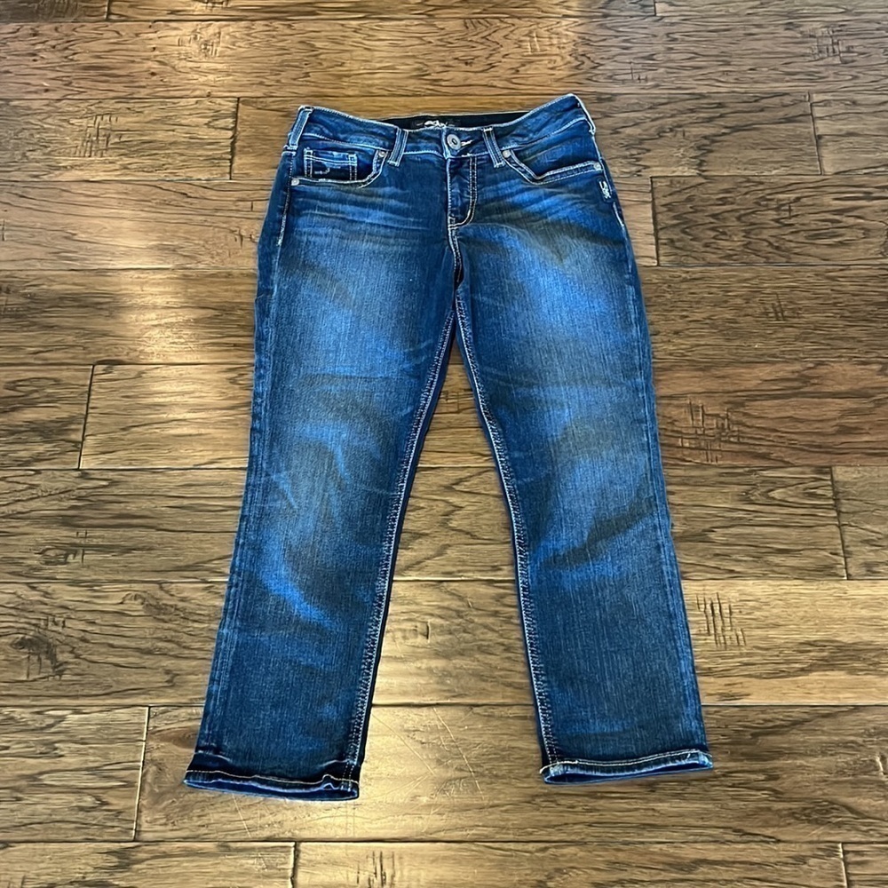 Silver Jeans Suki Capri Mid Rise Size 27